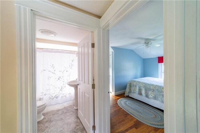 Building Photo - 283 Tidewater Dr