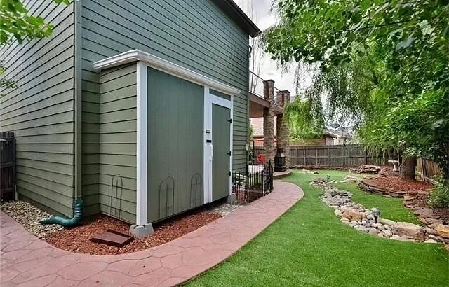 Building Photo - 6542 Shimmering Creek Dr