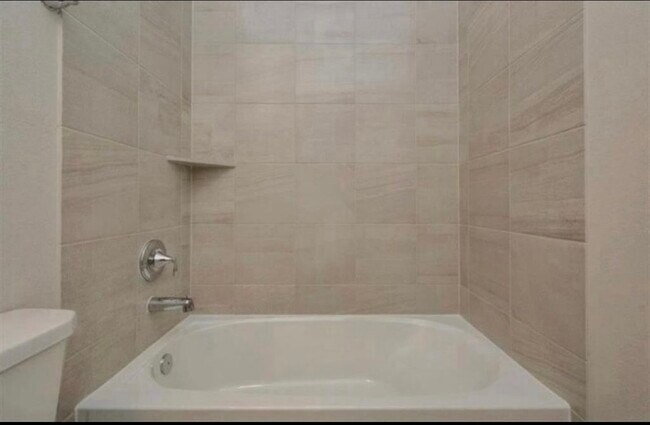 Building Photo - 427 Micaela Meadows Ct