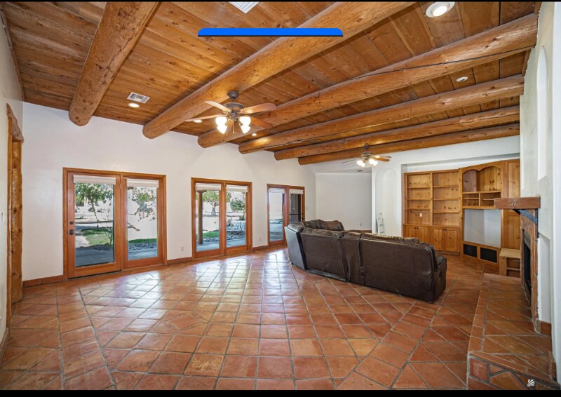 Building Photo - 15487 S Avenue A