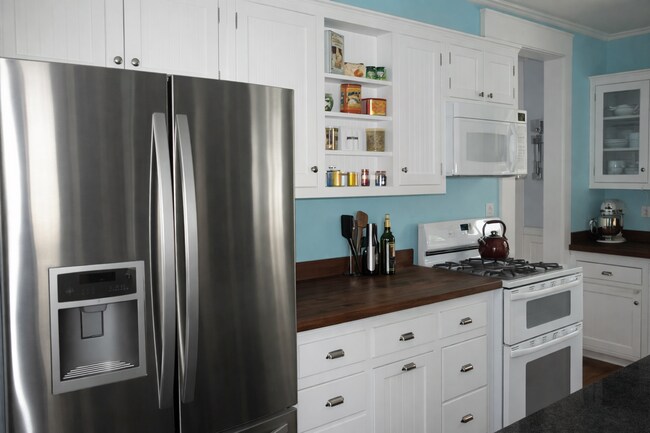 Building Photo - 350 Harrison Ave