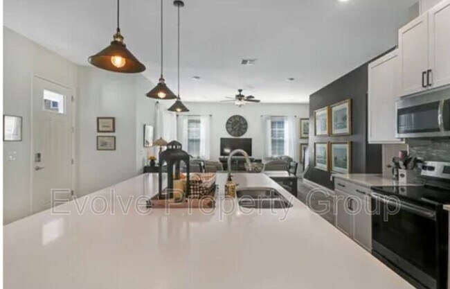 Building Photo - 13217 Cormack Ln