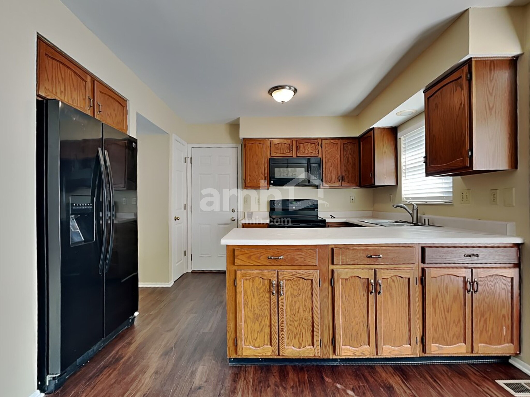 Building Photo - 3367 Woodlyn Hills Dr