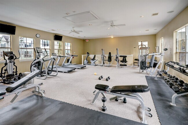 Building Photo - 3001 Murworth Dr