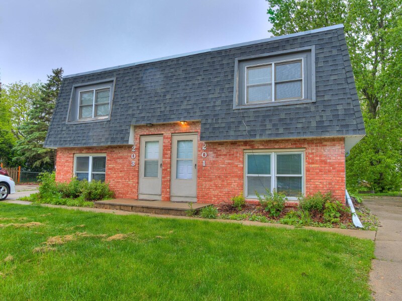 Building Photo - 201 Wellons Dr