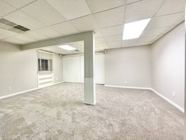 Building Photo - 602 Pearces Ford Rd