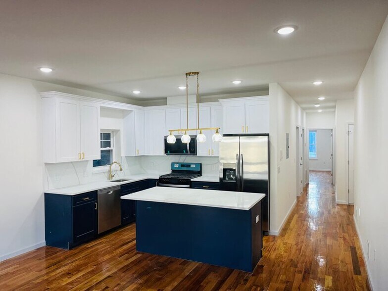 Building Photo - 121 Osborne Terrace