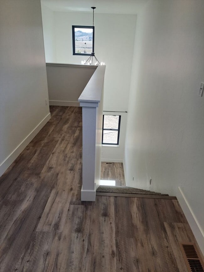 Building Photo - 3 B Raven Rdg Rd