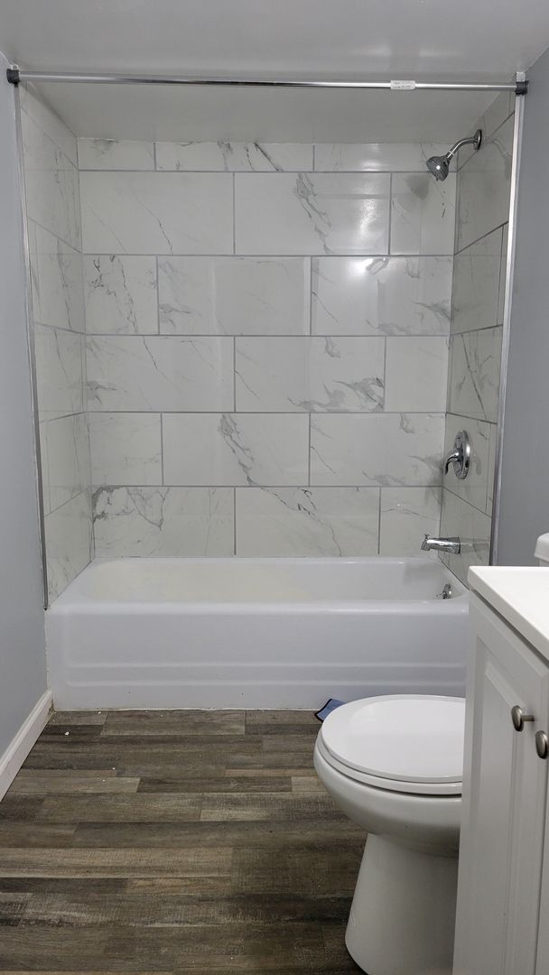 Building Photo - 4515 River Ridge Rd