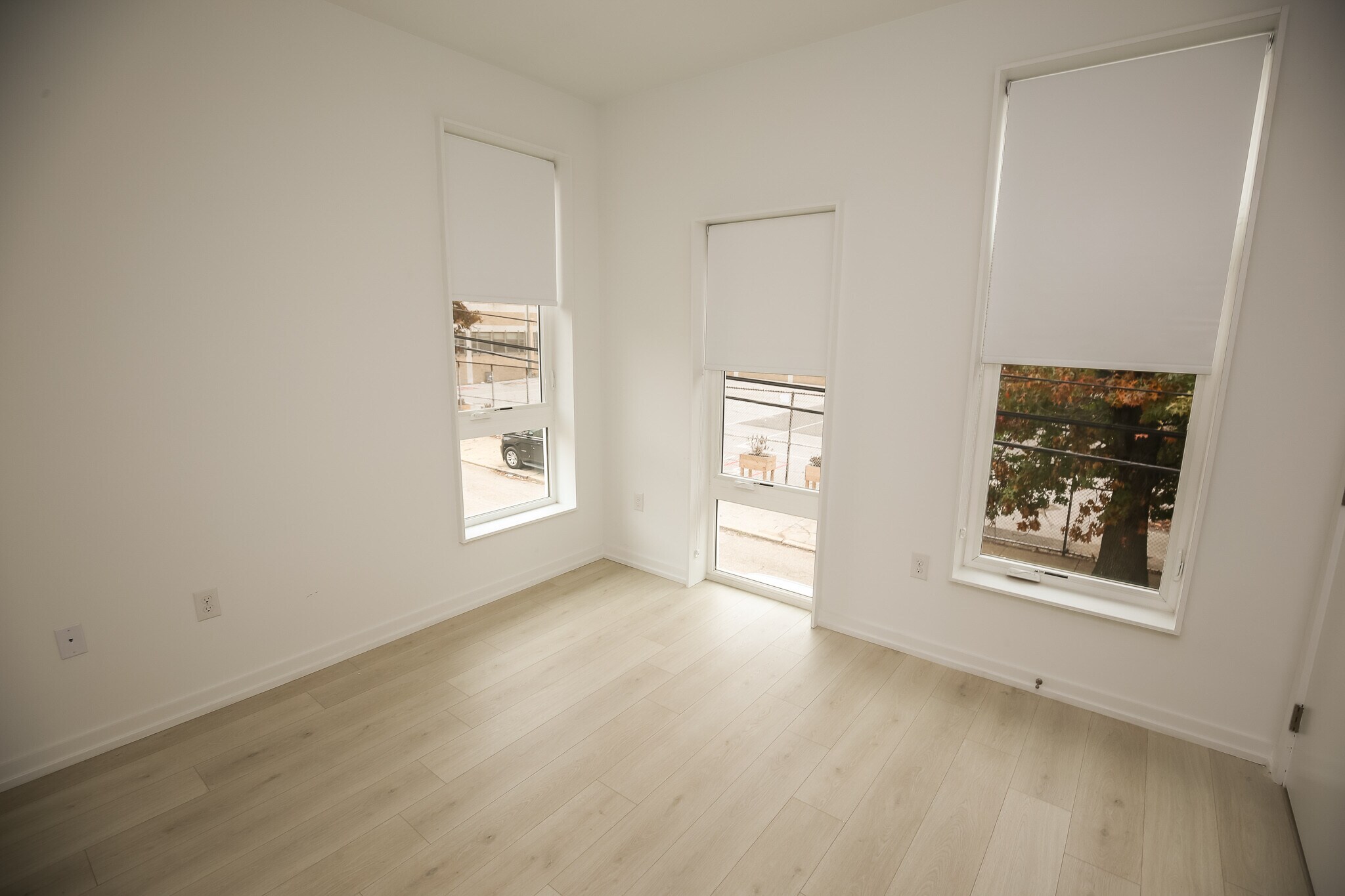 Building Photo - 1250 N Taney St