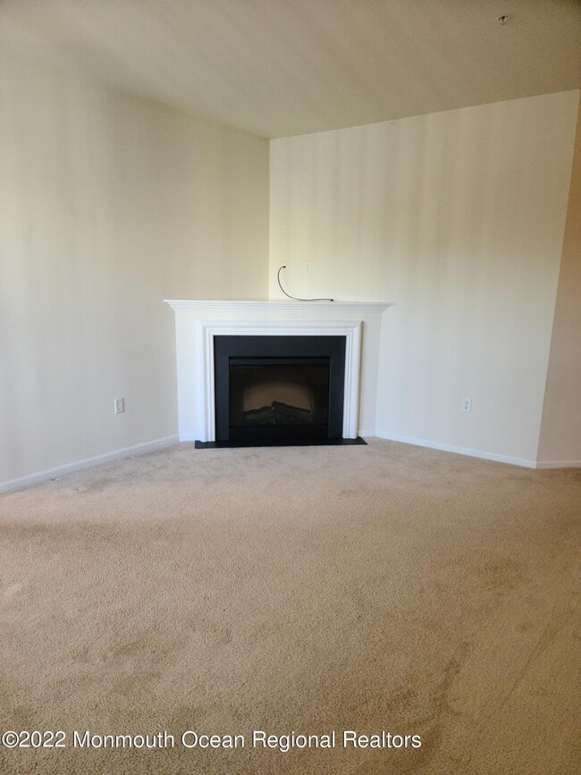Building Photo - 211 Mill Pond Way