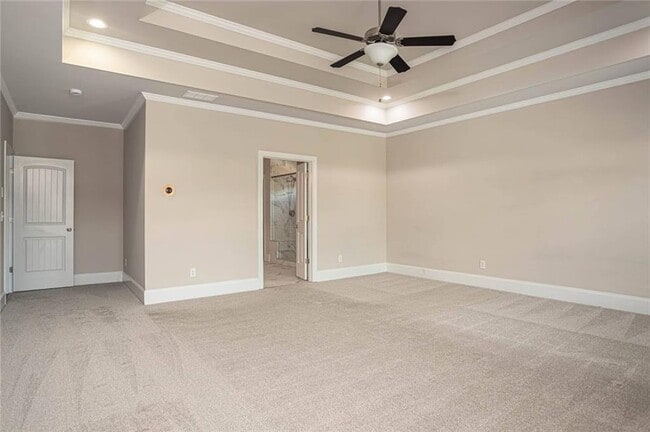 Building Photo - 2276 Caledonia Dr SE