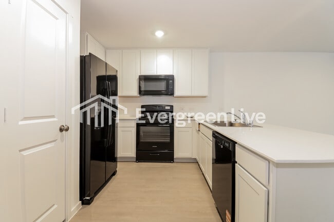 Building Photo - 1009 Calley Pear Trl