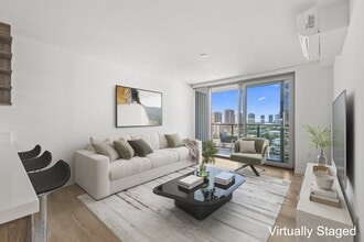 Building Photo - 825 Ke’eaumoku St