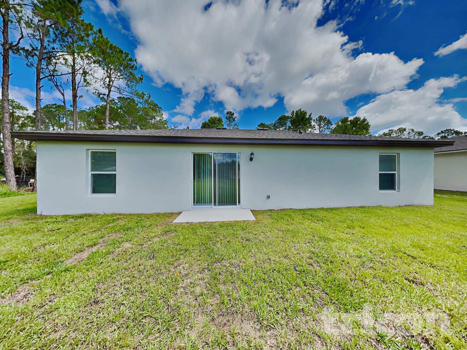 Building Photo - 14 Rivera Ln