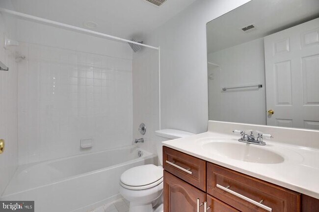 Building Photo - 13646 Sweet Woodruff Ln