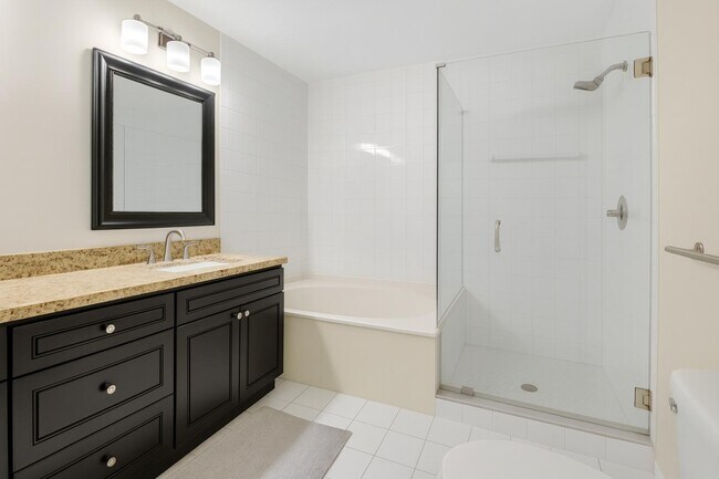 Building Photo - 20951 Via Alamanda