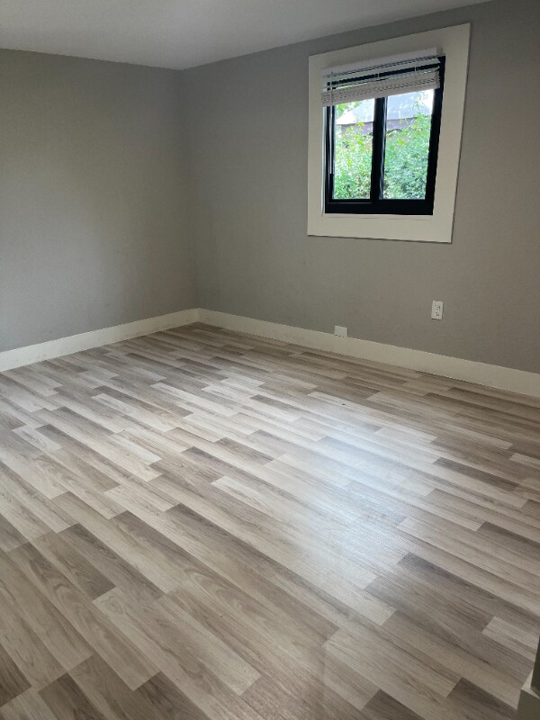 Building Photo - 734 47th St