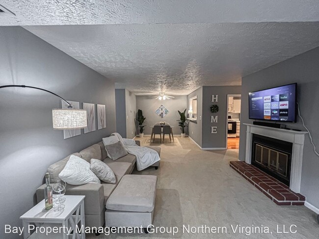 Building Photo - 1 br, 1 bath House - 2239 Hunters Run Dr