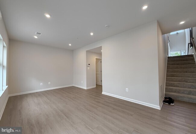 Building Photo - 23332 Sugar Pine Ln