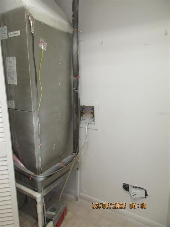 Building Photo - 131 Jones Ln