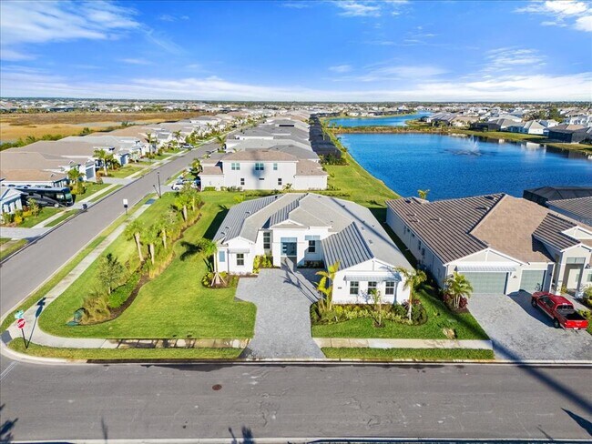 Building Photo - 8250 Nevis Run