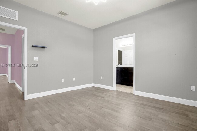 Building Photo - 25341 SW 117th Ave