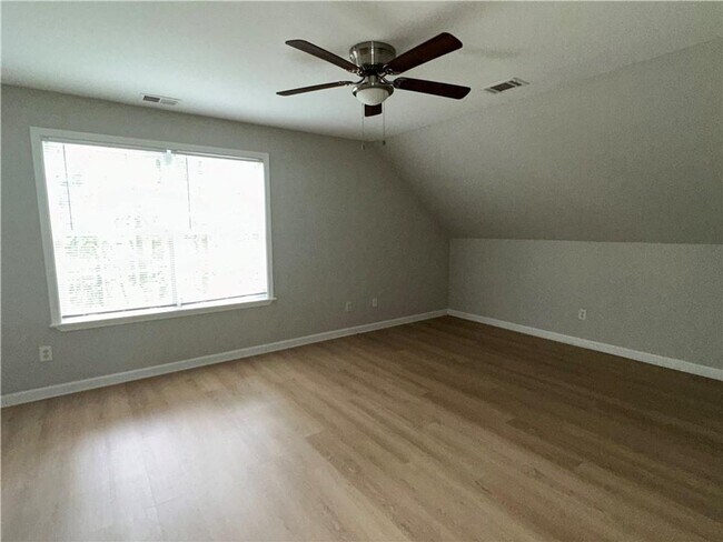 Building Photo - 3 Bedroom single family home in Forsyth Co...