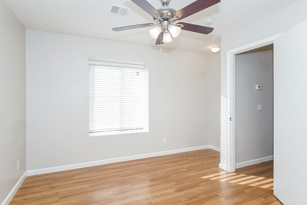 Building Photo - 827 Schooner Dr