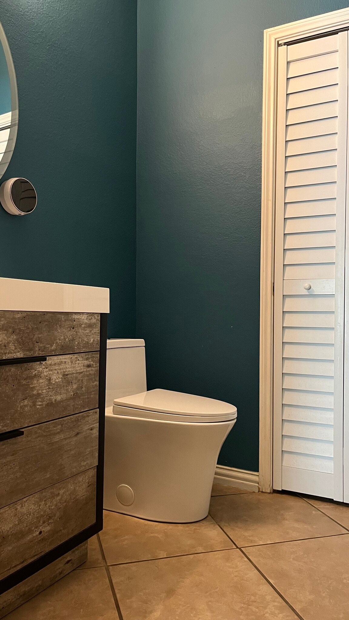 Building Photo - 1324 Hillcrest Dr