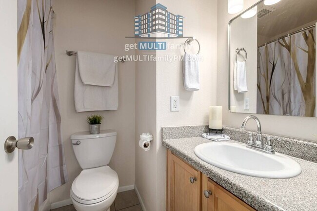 Building Photo - 11640 N 51st Ave