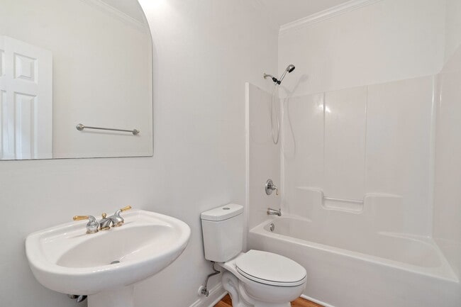 Building Photo - Pittsboro Three Bedroom Home with Large bonus August Availability!