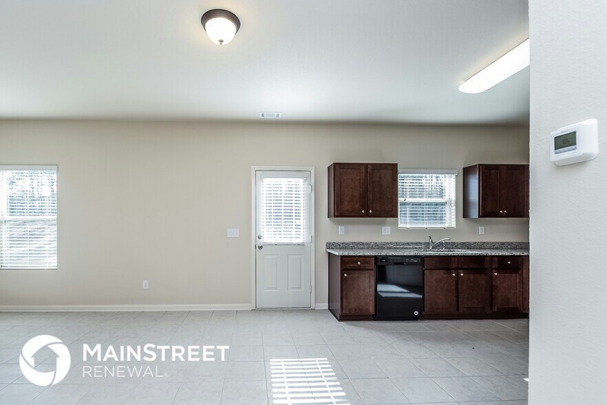 Building Photo - 35 Olivia Wy