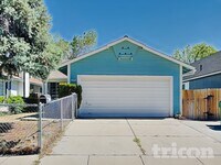 Building Photo - 2020 Burnside Dr