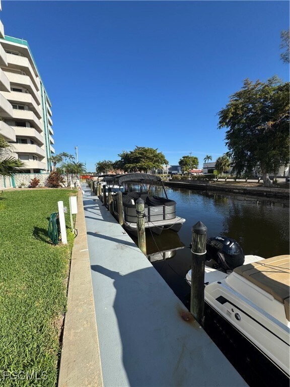 Building Photo - 4803 Sunset Ct