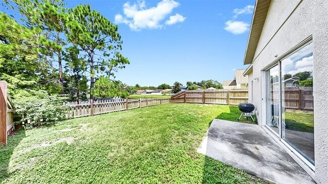 Building Photo - 7853 Bristol Park Dr