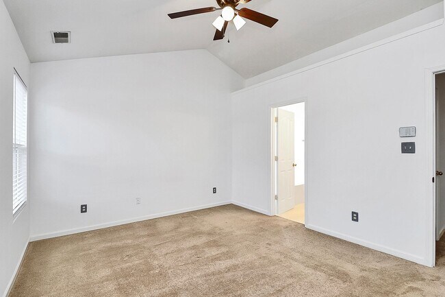 Building Photo - 3 Bed/2 Bath Home for RENT