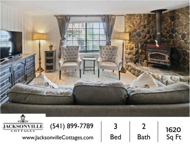 Building Photo - Garfield House: Furnished or Unfurnished, Large private lot across from Golf Course $300 Utility Fee