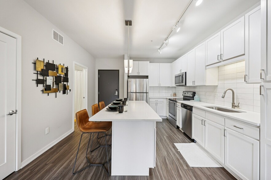 Building Photo - Oxbo Urban Rentals