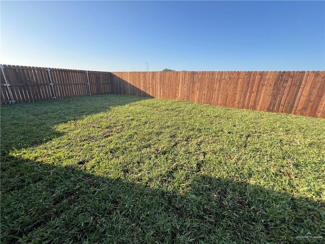 Building Photo - 2541 Sage Ln