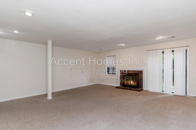 Building Photo - 5404 Barrister Pl