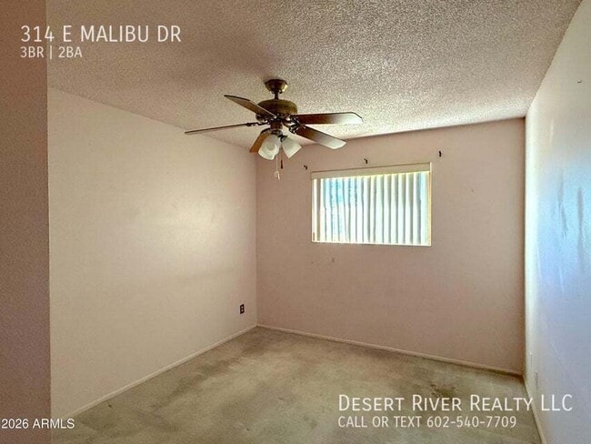 Building Photo - 314 E Malibu Dr