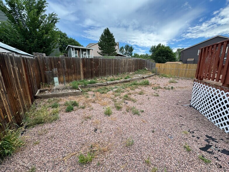 Building Photo - 4243 Gunbarrel Dr