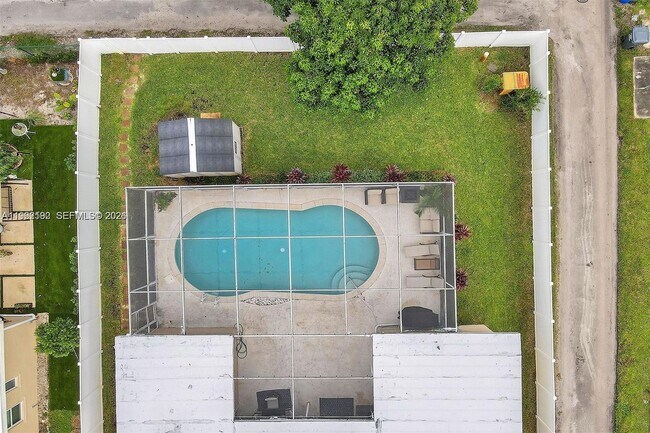 Building Photo - 2101 N 52nd Ave