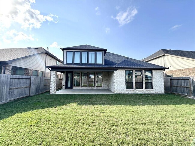 Building Photo - 29631 Mahogany View Ln
