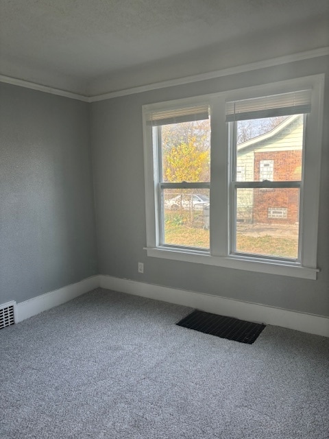 Building Photo - 8833 Pinehurst St