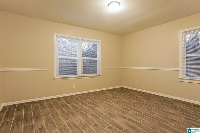 Building Photo - 504 Tupelo Rd
