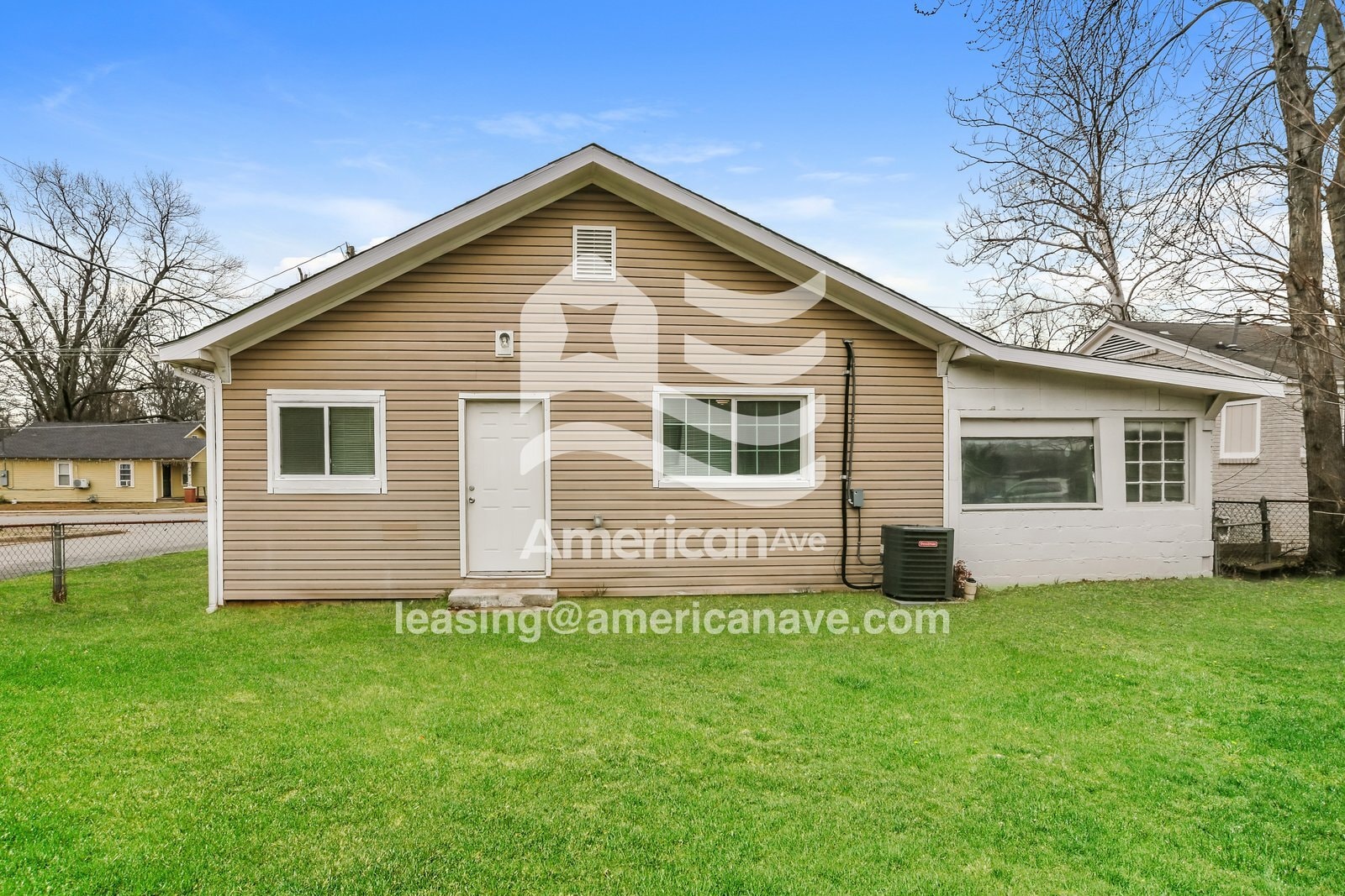 Building Photo - 524 W 35th St