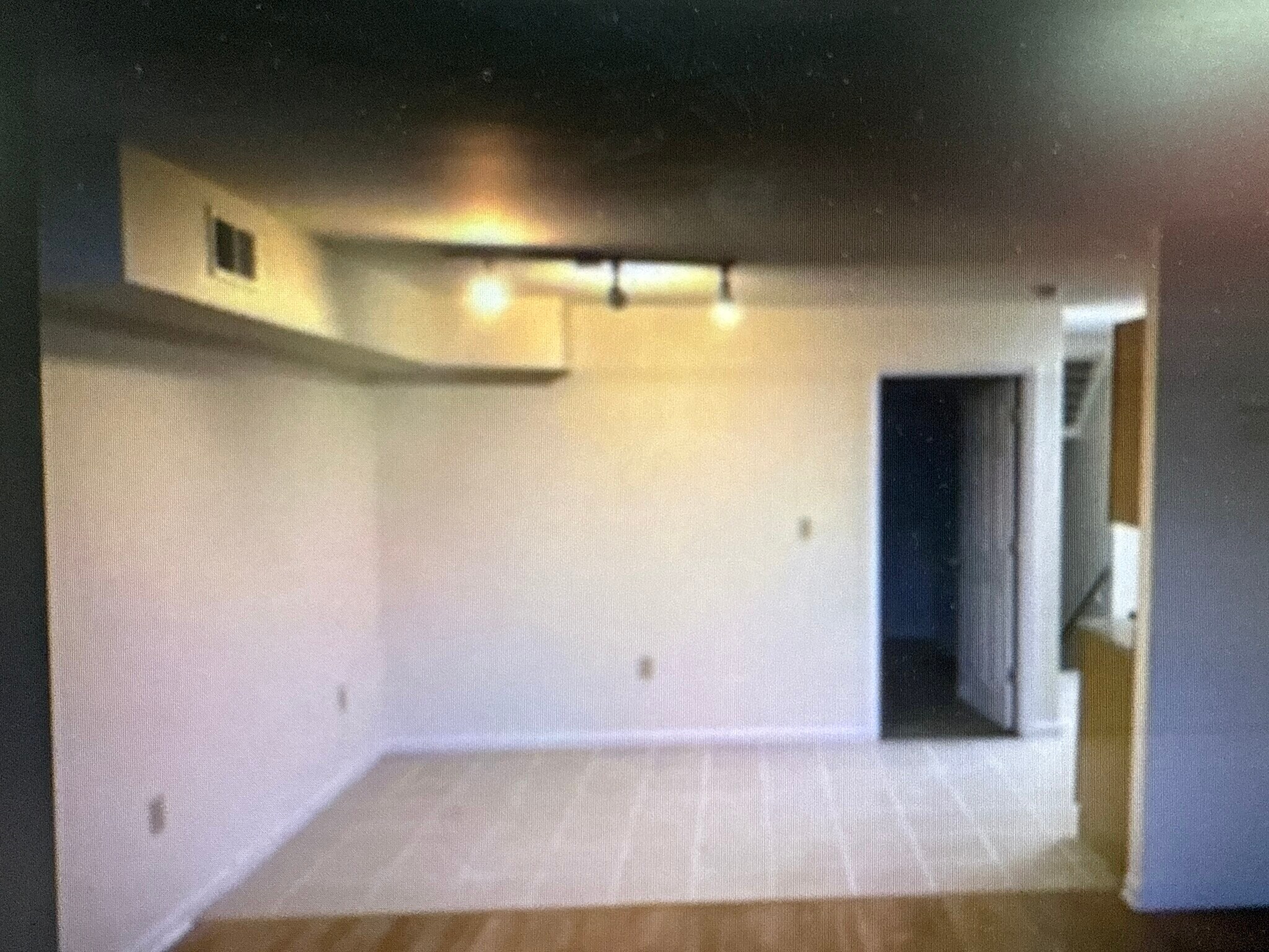 Building Photo - 108 Leonard St