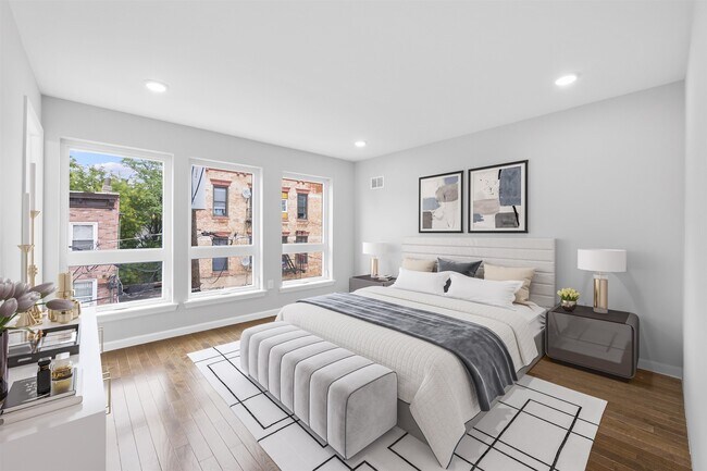 Building Photo - 45 Franklin St